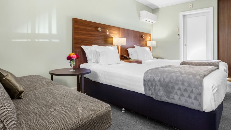 Holiday Inn Queenstown Frankton Road Room