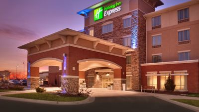 Holiday Inn Express Overland Park