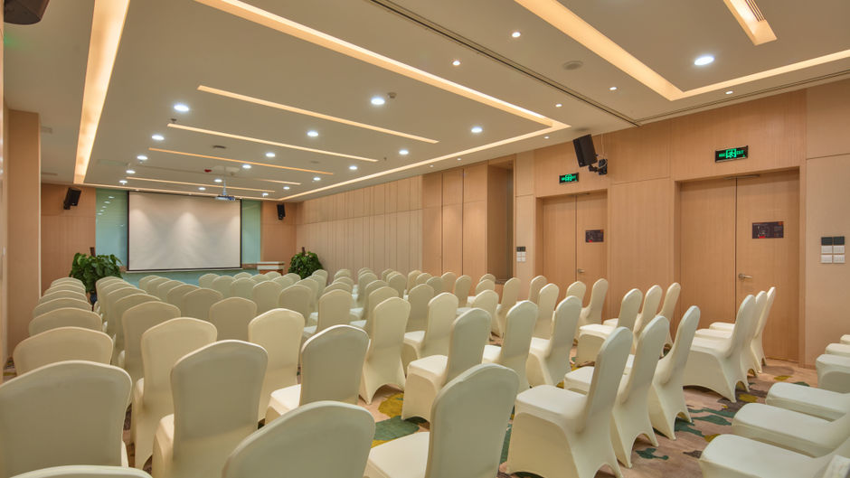 Holiday Inn Express Shenyang Tawan Meeting