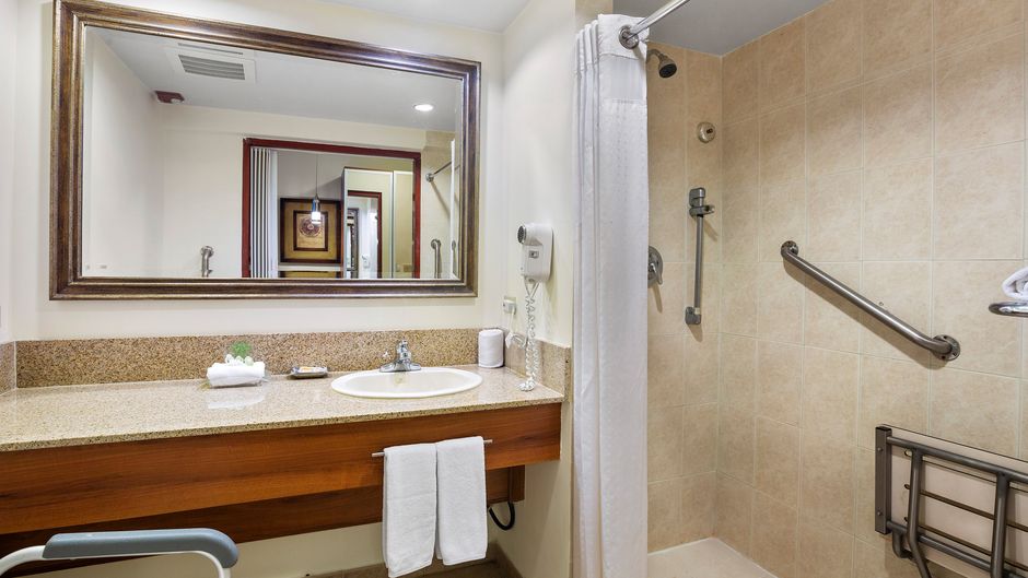 Holiday Inn Room