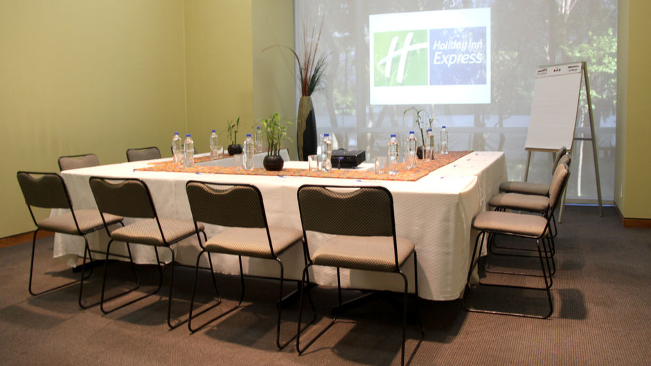 Holiday Inn Express Meeting