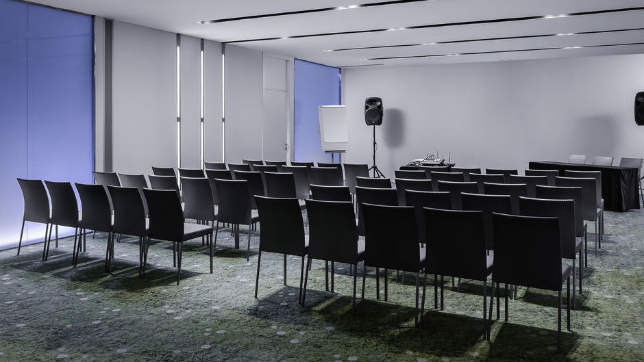 Ikonik Angli Meeting