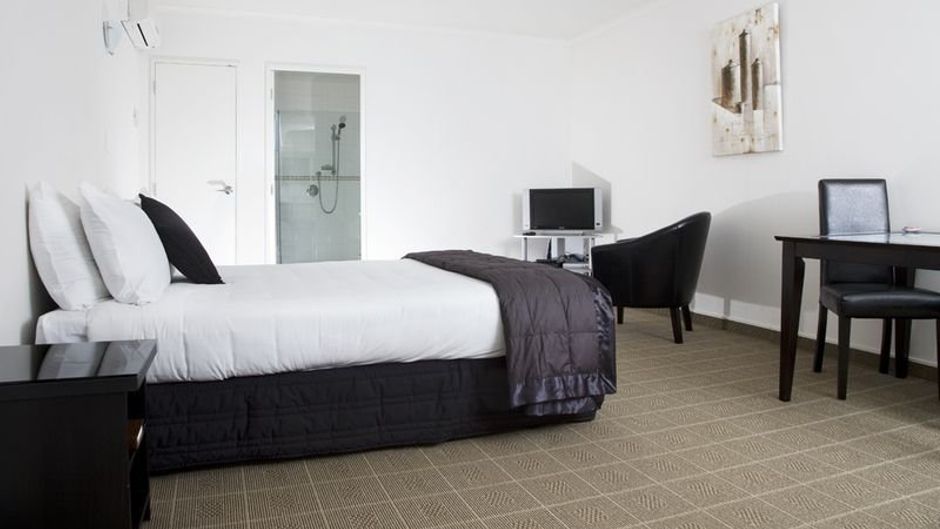 Hygate Motor Lodge & Conference Ctr Room