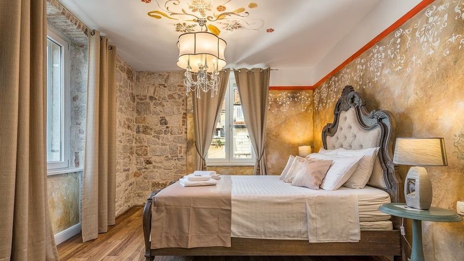 Plaza Marchi Heritage Hotel Room