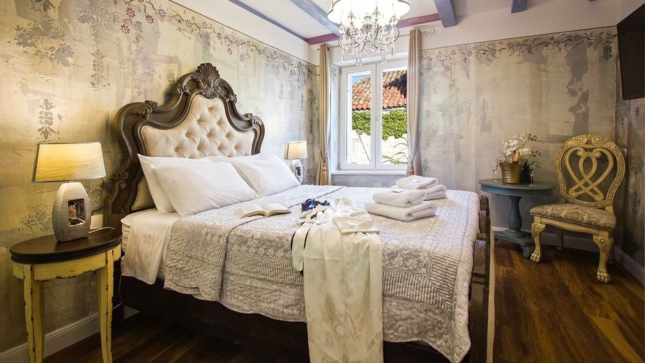 Plaza Marchi Heritage Hotel Room