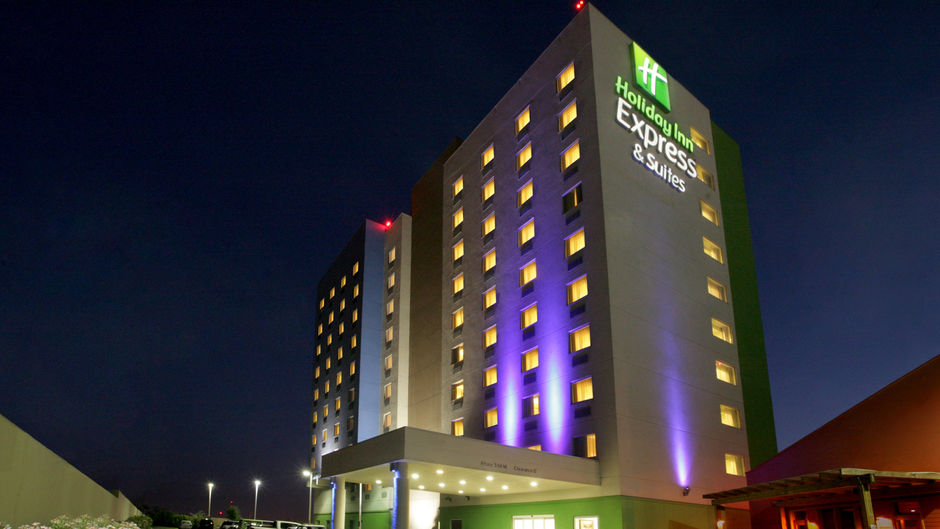 Holiday Inn Express Monterrey Aeropuerto Exterior