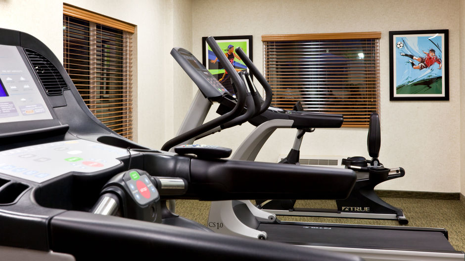 Holiday Inn Express Monterrey Aeropuerto Health Club