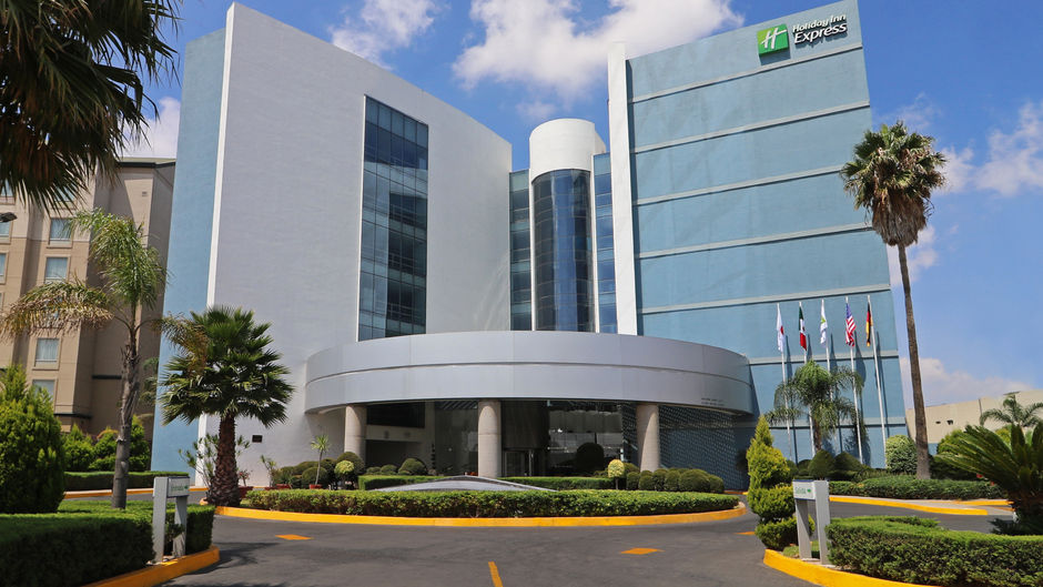Holiday Inn Express San Luis Potosi Exterior