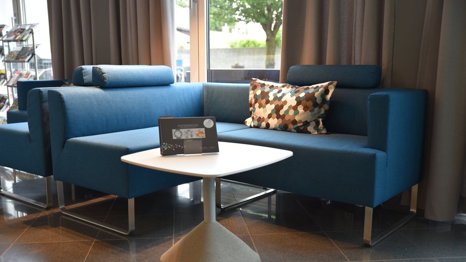 Holiday Inn Salzburg City Lobby