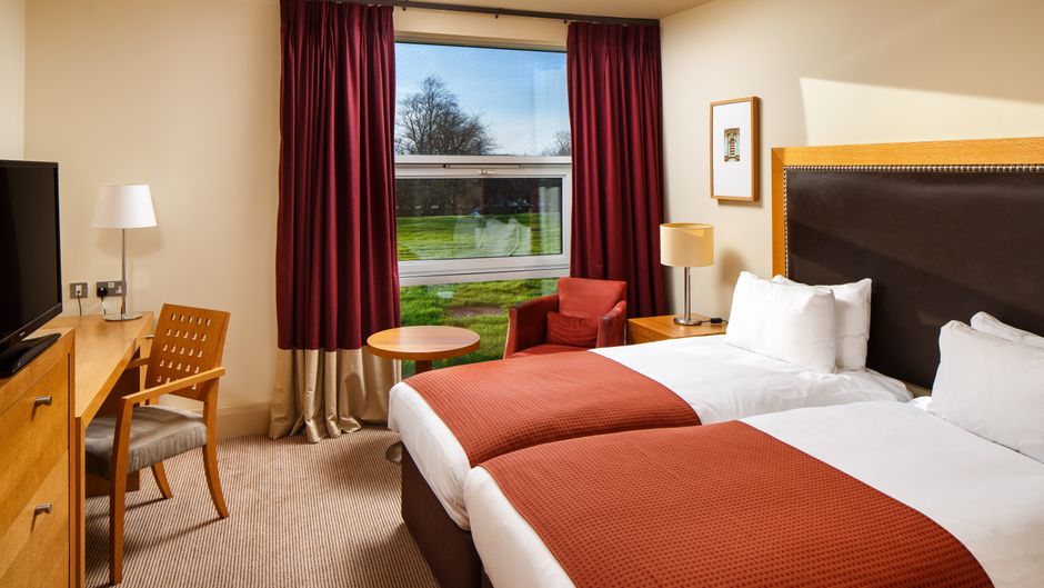 Holiday Inn Dumfries Room