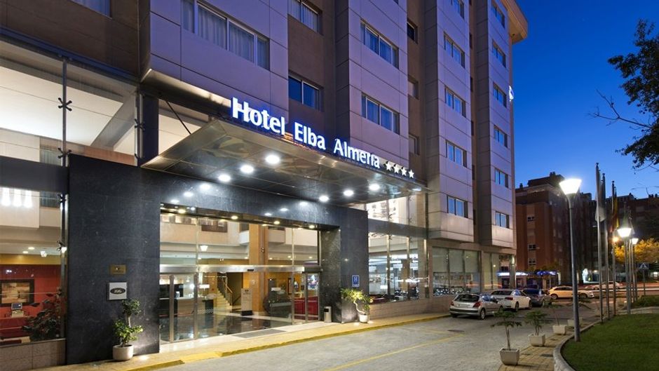 Elba Almeria Exterior