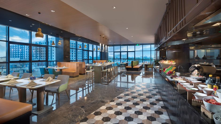 Holiday Inn Airport Zone Restaurant