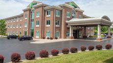 Holiday Inn Express Lexington NE