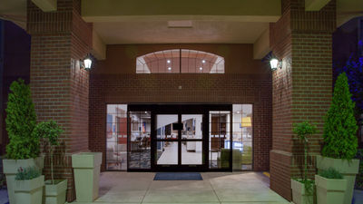 Holiday Inn Express & Suites Davis