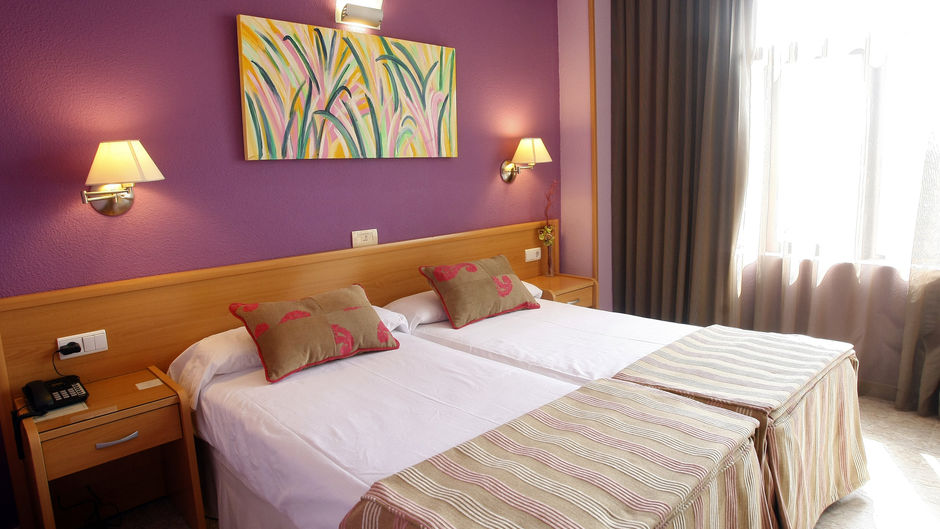 Hotel El Aguila Room