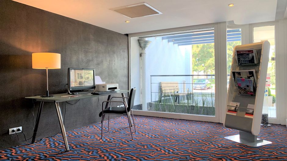Holiday Inn Lille Ouest Englos Other