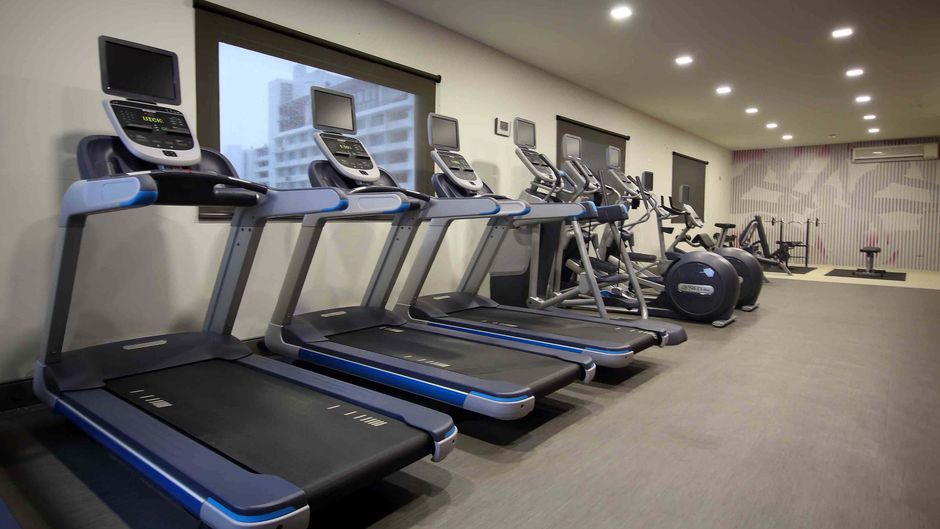Crowne Plaza Panama Health Club