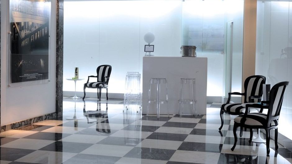 Hotel Florida Lobby