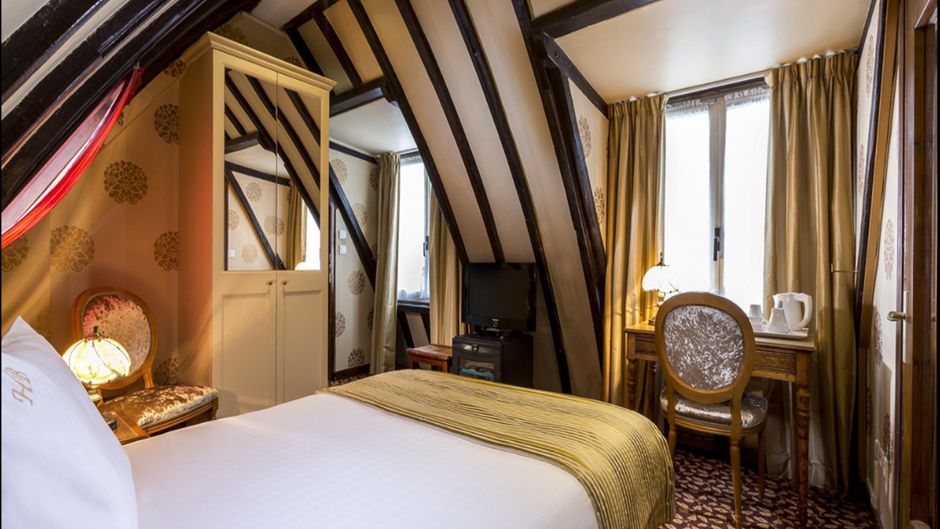 Hotel Belfast Room