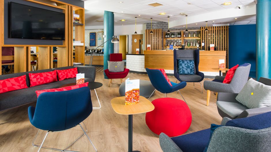 Holiday Inn Express Burton on Trent Restaurant