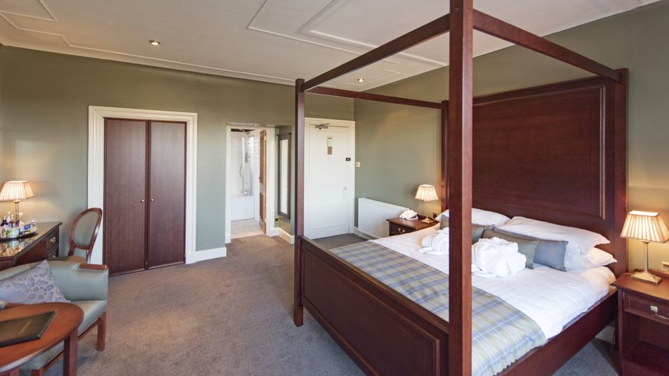 Nethybridge Hotel Room