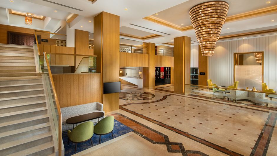 Holiday Inn Agra MG Road Lobby