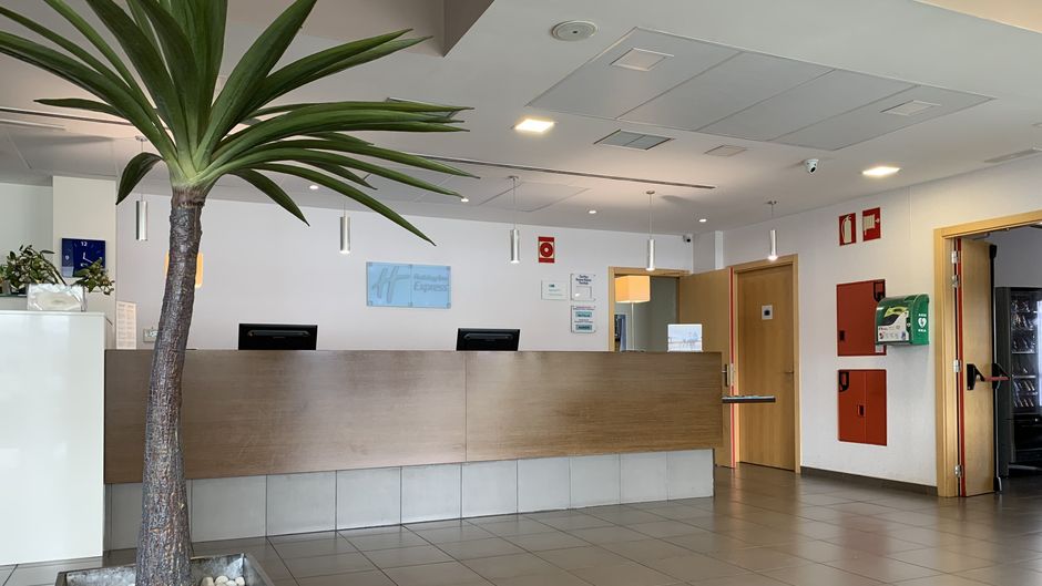 Holiday Inn Express Vitoria Lobby