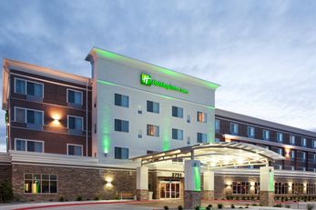 Holiday Inn Hotel & Suites GJ Airport