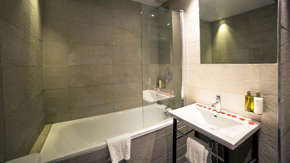 Grey Street Hotel Room