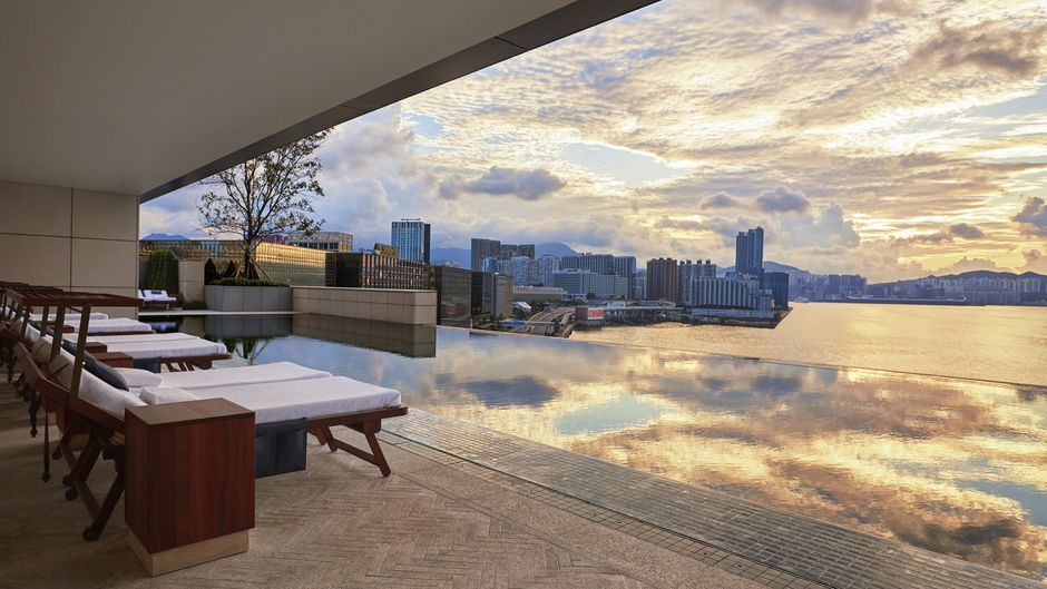 Rosewood Hong Kong Pool