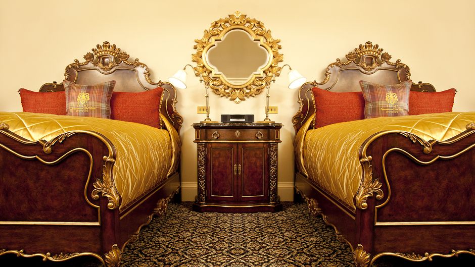 Trump MacLeod House & Lodge Room