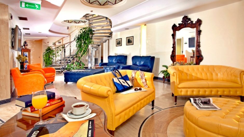 Hotel Windrose Lobby