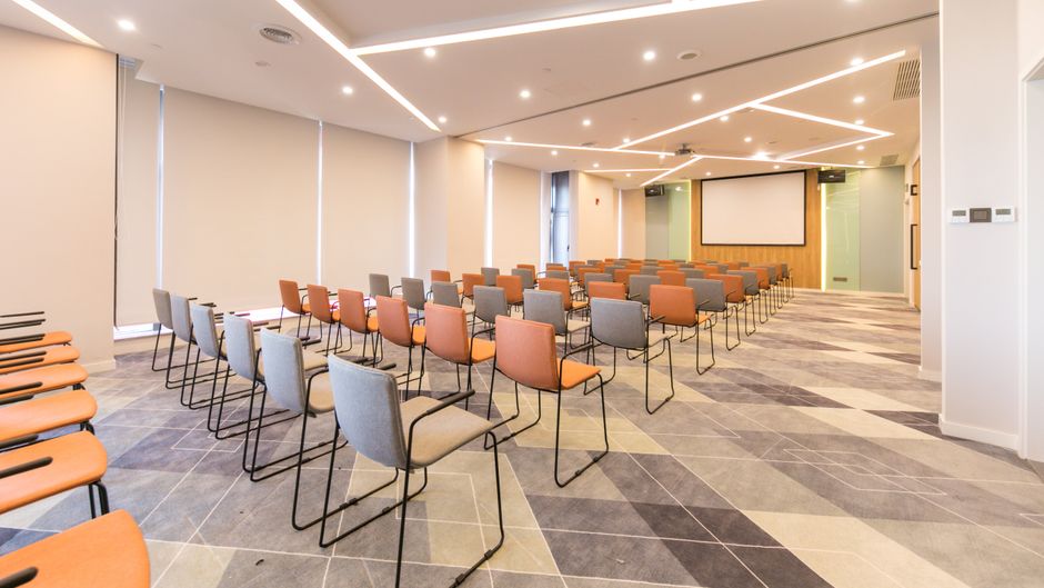 Holiday Inn Express Shanghai Tangzhen Meeting