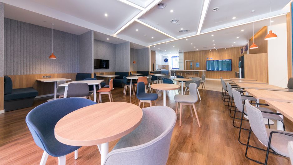 Holiday Inn Express Shanghai Tangzhen Restaurant