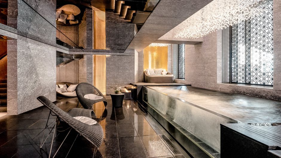 Paradise City Hotel & Resort Spa