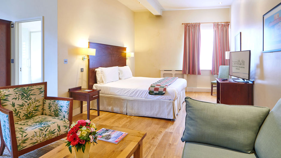 County Hotel Suite