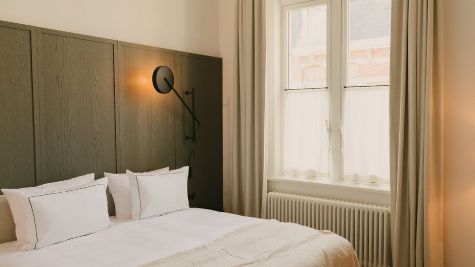 August Room