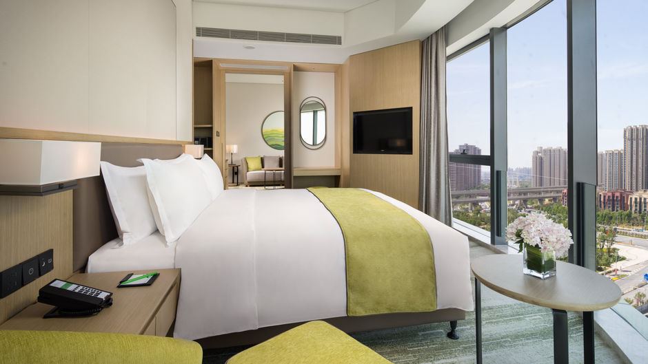 Holiday Inn Zhengzhou Riverside Room
