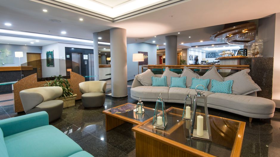Holiday Inn Montevideo Lobby