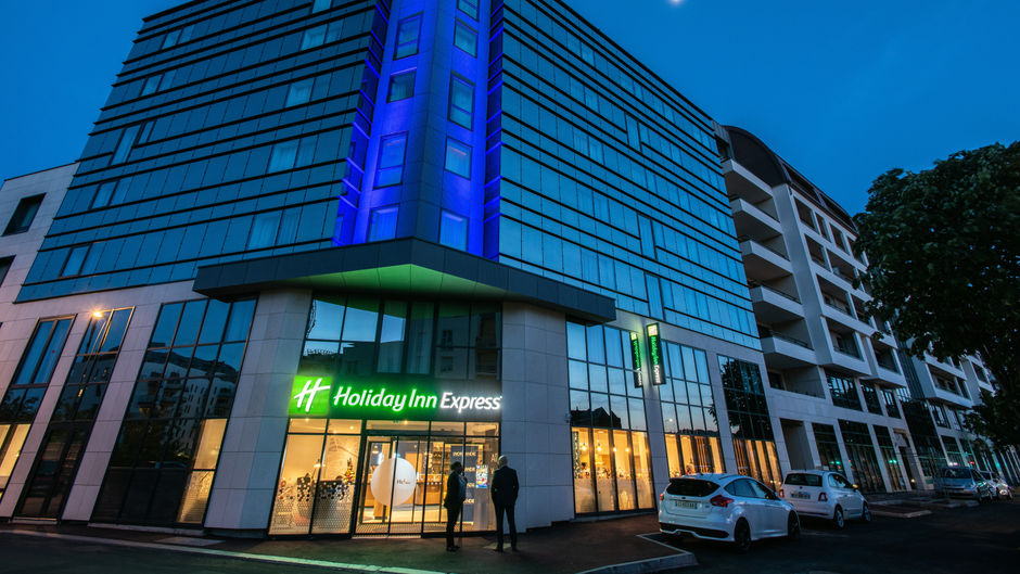Holiday Inn Express Rouen Rive Gauche Exterior