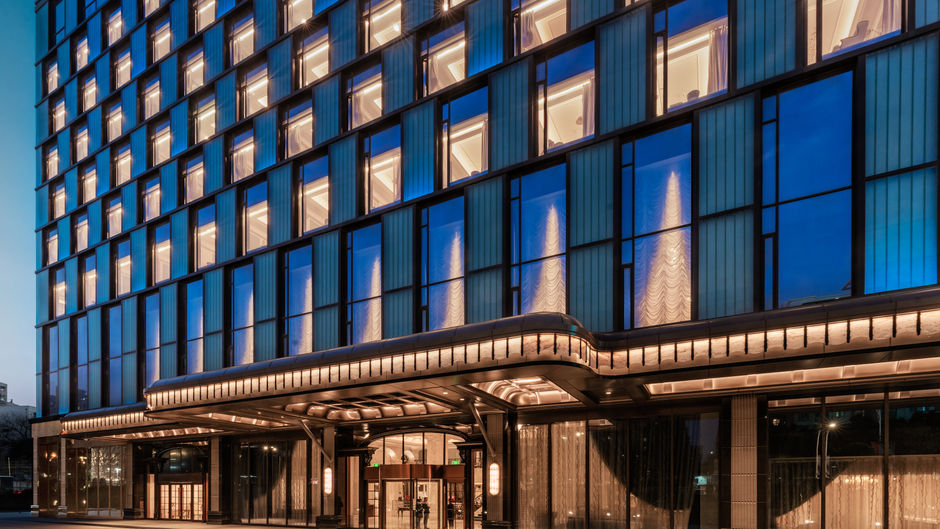 The New Jingli Hotel Exterior