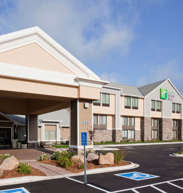 Holiday Inn Express Hotel & Stes Willmar