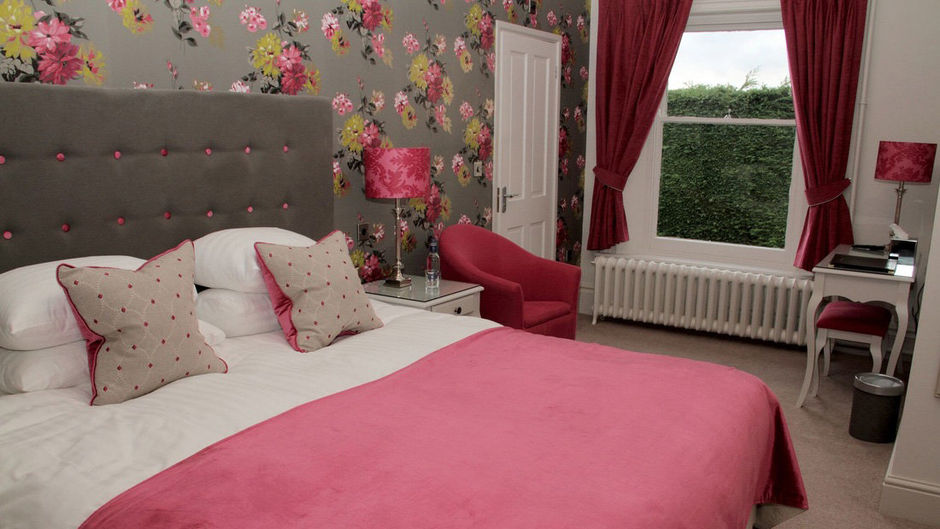St Andrews Town Hotel Room