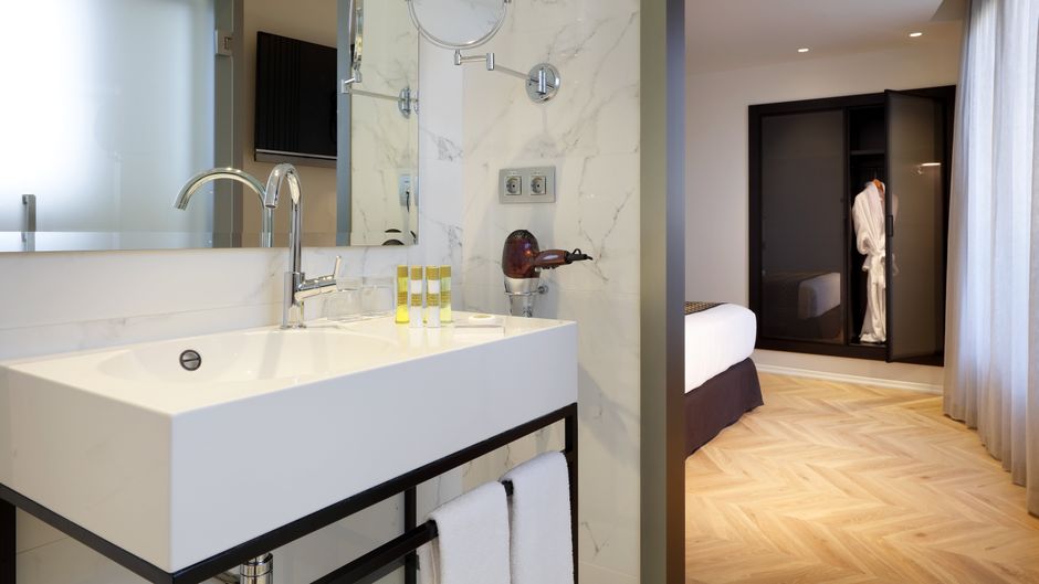 Eurostars Madrid Gran Via Room