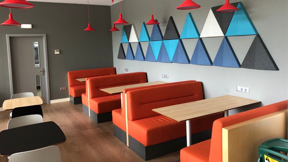 Holiday Inn Express Porto Exponor Restaurant
