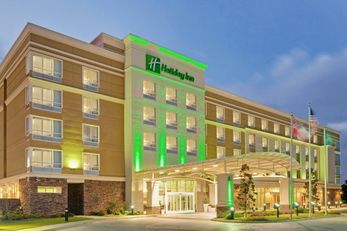 Holiday Inn Trustmark Park-Pearl