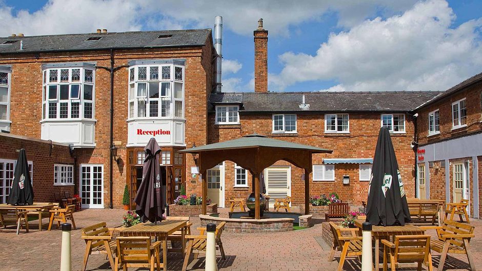 Northwick Hotel Exterior