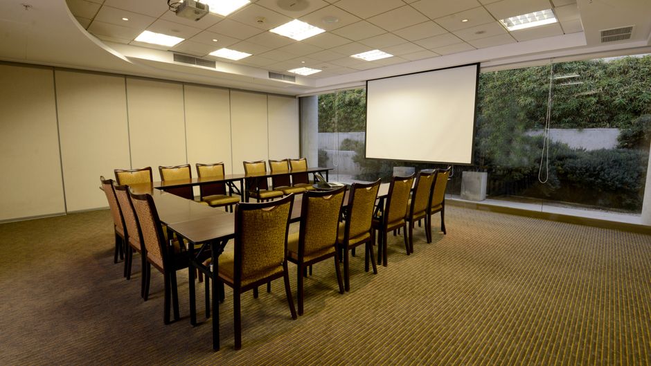 Holiday Inn Santiago Airport Meeting