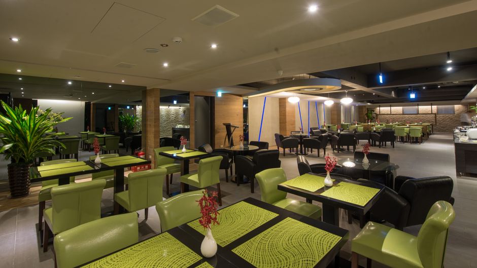 Simple Plus Hotel Restaurant