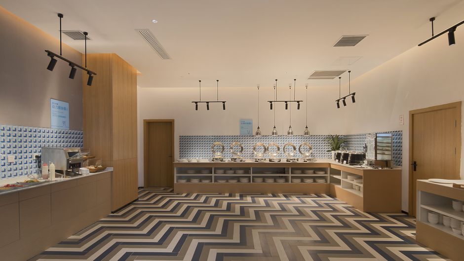 Holiday Inn Express Dongshan Restaurant